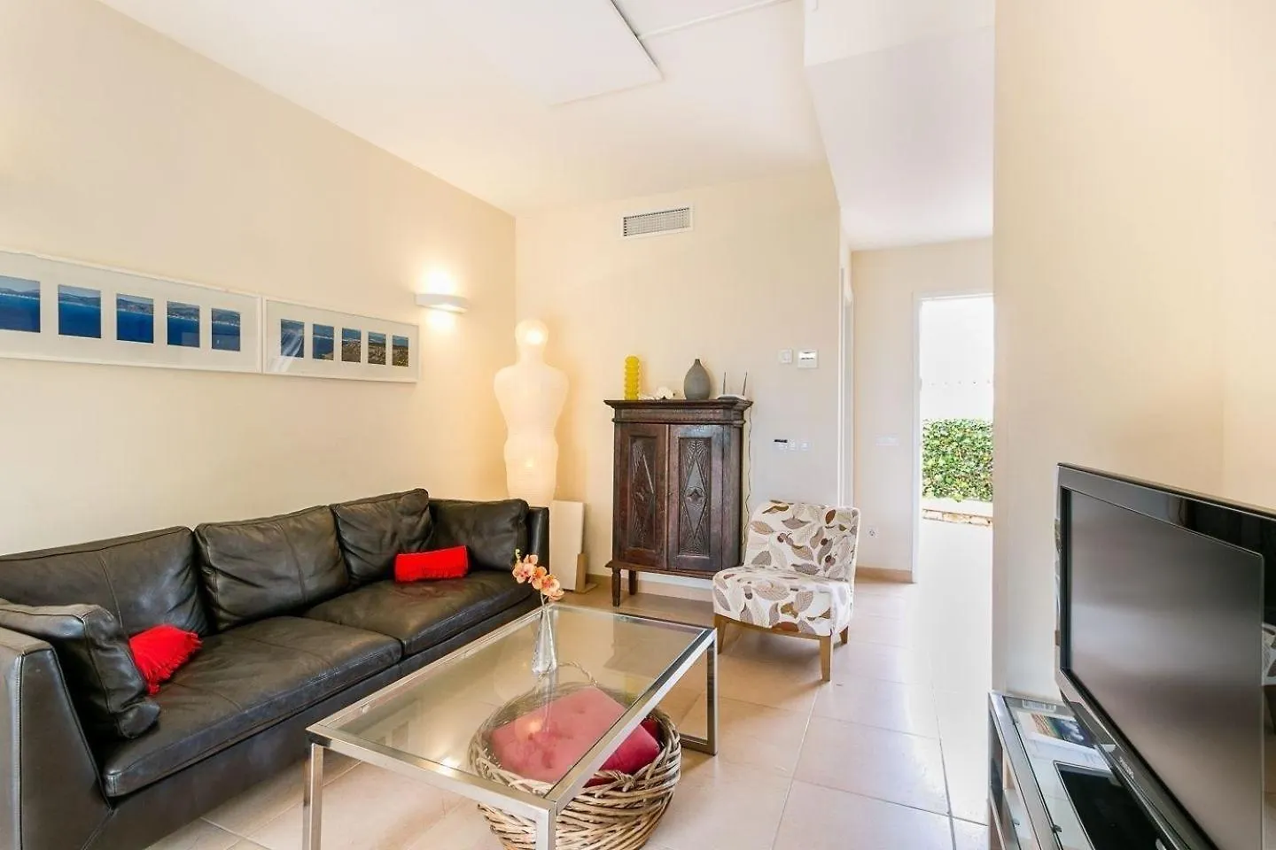 Holiday home Mediterranes Ferienhaus Mit Offener Terrasse Sa Rapita